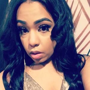 Meet your Posher, Destiny